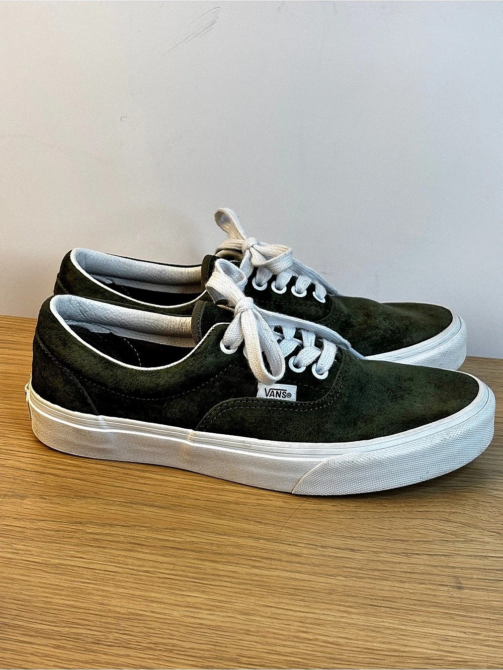 Vans Era Grape Leaf Green Suede Sneakers Mens 7 Woman’s 8.5
